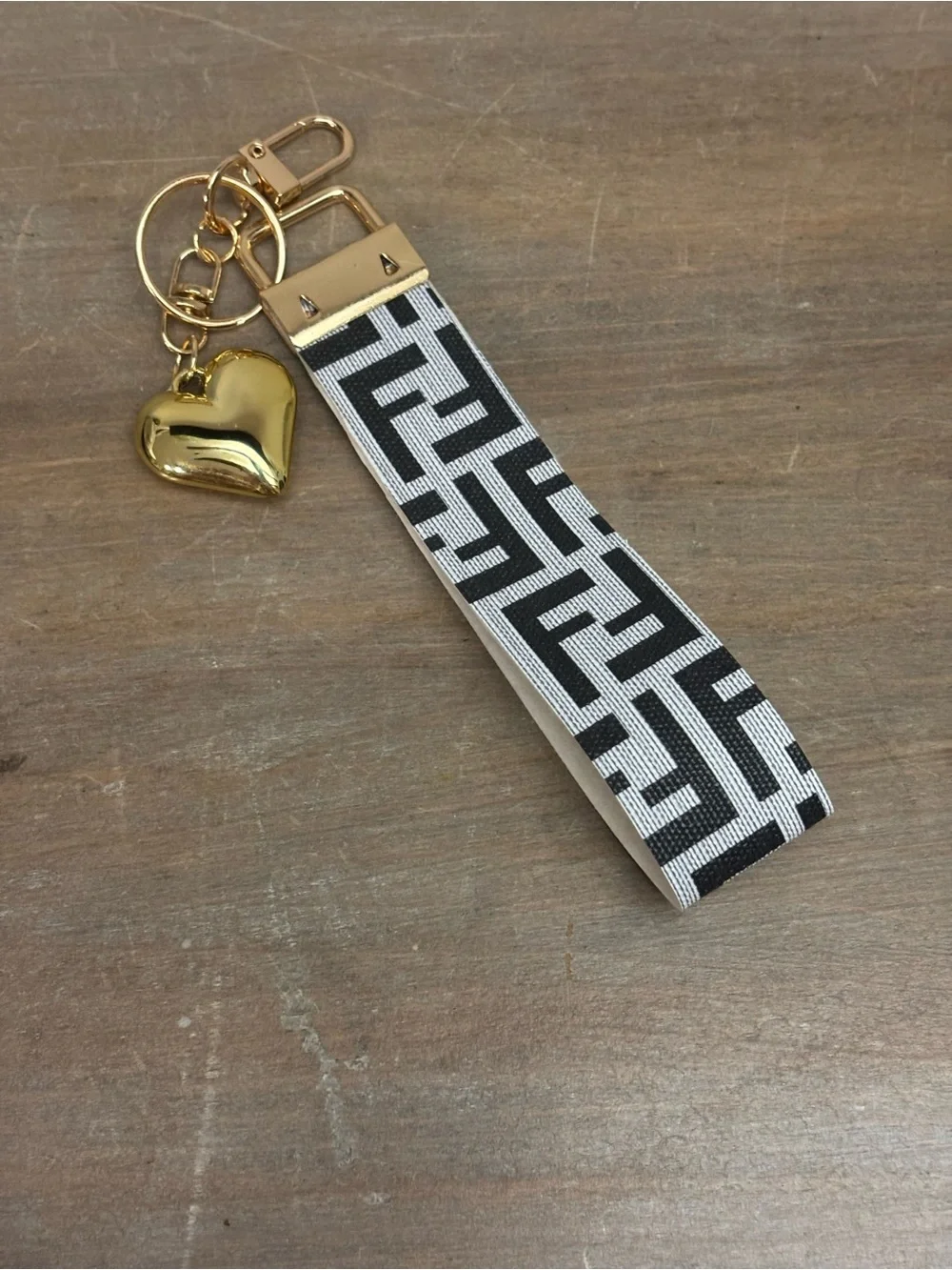 FENDI heart bag charm, 7 inches